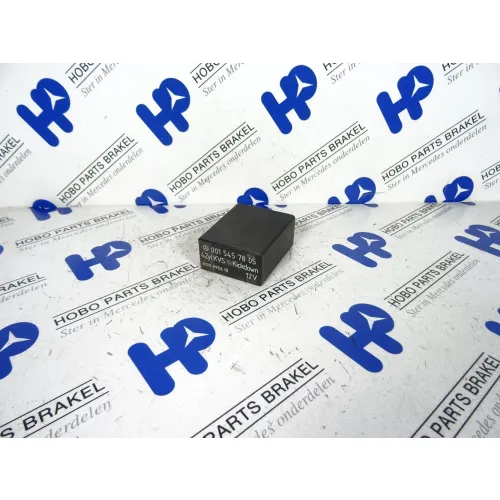 Brandstofpomp relais A 001 545 7805 - A0015457805 - A0015457805