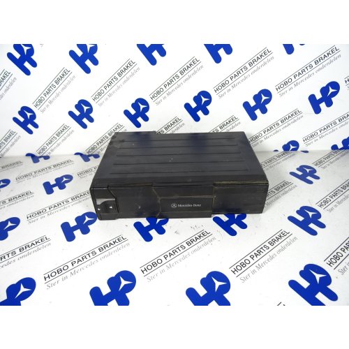 CD-wisselaar A 002 820 5989 met magazijn - A0028205989 1 - A0028205989
