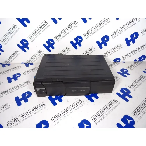 CD changer A 002 820 7989 - A0028207989 - A0028207989