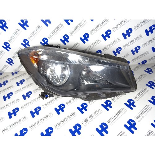 Koplamp CLA-klasse w117 Rechts - A1178200461 - A1178200461