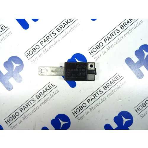 Antenne versterker A 140 820 2189 - A1408202189 - A1408202189