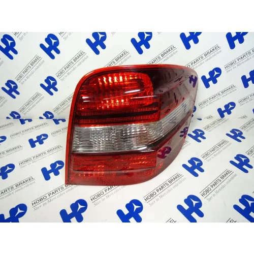 Achterlicht ML-klasse w164 Donkergetint Rechts - A1649060800 - A1649060800