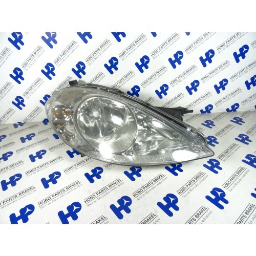 Koplamp A-klasse w169 Rechts - A1698200261 - A1698200261