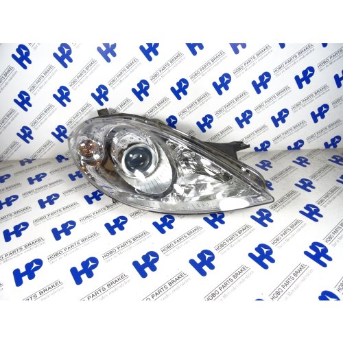 Koplamp A-klasse w169 Avantgarde Rechts - A1698200661 - A1698200661