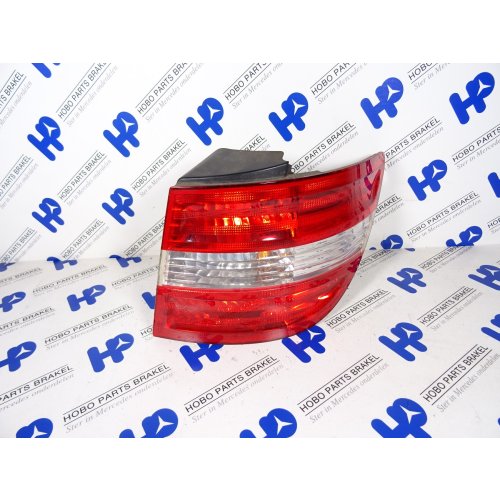 Achterlicht B-klasse w245 Lichtgetint Rechts - A1698200664 - A1698200664