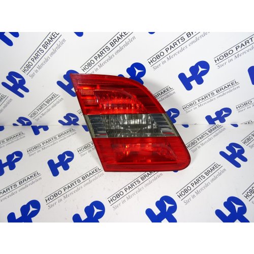 Achterlicht B-klasse w245 Achterklep Links - A1698201564 - A1698201564