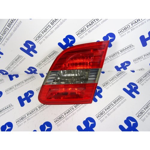 Achterlicht B-klasse w245 Achterklep Rechts - A1698201664 - A1698201664