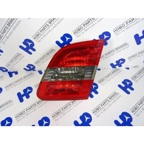 Achterlicht B-klasse w245 Achterklep Rechts - A1698201664 - A1698201664