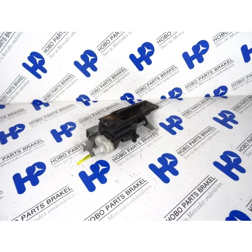 Tailgate handle A 202 740 0193 - A2027400193 - A2027400193