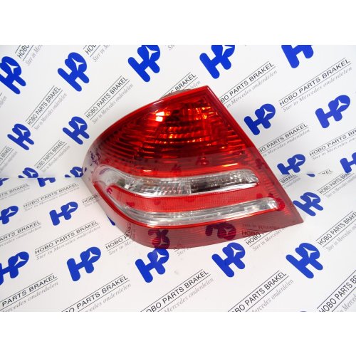 Achterlicht C-klasse w203 Facelift Links - A2038201964 - A2038201964