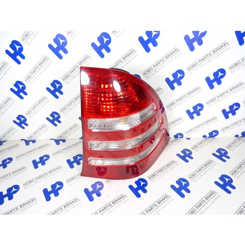 Achterlicht C-klasse s203 Combi Facelift Rechts - A2038202464 - A2038202464