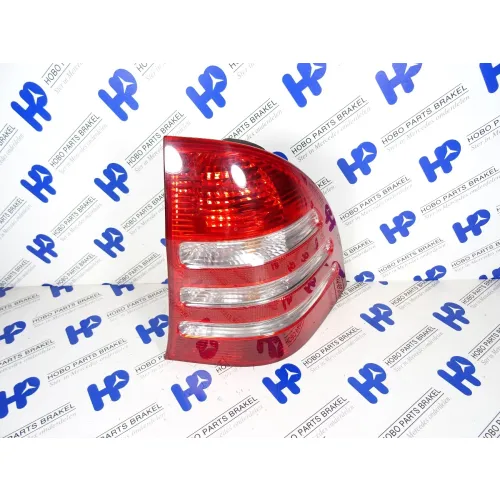 Achterlicht C-klasse s203 Combi Facelift Rechts - A2038202464 - A2038202464