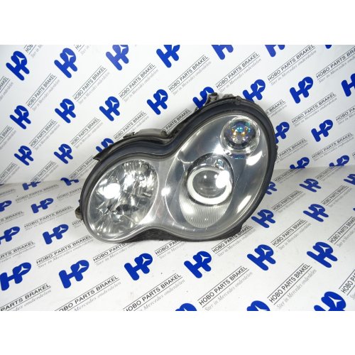 Koplamp C-klasse w203 Facelift Xenon Links - A2038203761 - A2038203761