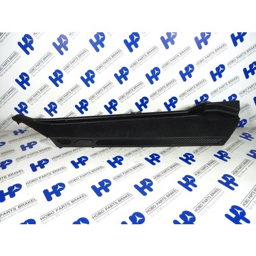 Kofferbak bekleding A 203 690 7625 - A2038601269 - A2036907625