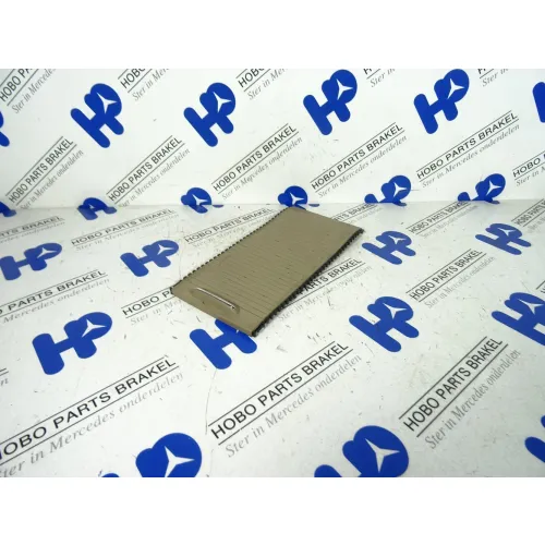 Middenconsole afdekking A 204 680 7607 beige - A2046807607 1 - A2046807607-8N84
