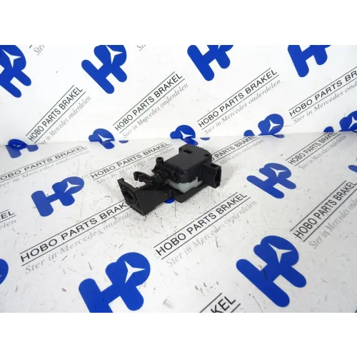 Tankklep motor A 204 820 0072 - A2048200072 - A2048200072