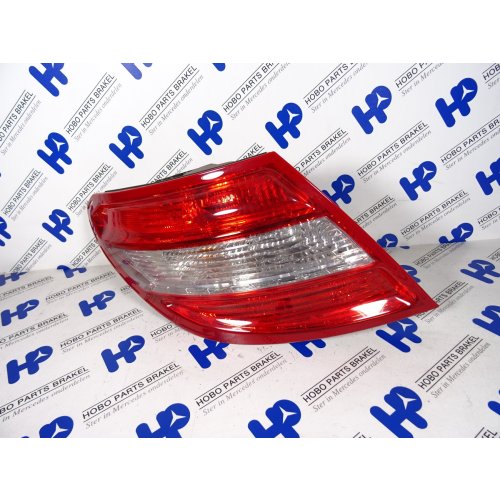 Achterlicht C-klasse w204 Links - A2048200164 - A2048200164