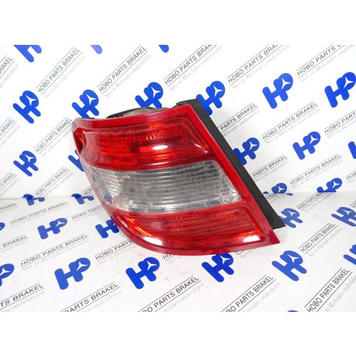 Achterlicht C-klasse w204 Combi Links. - A2048203564 - A2048203564
