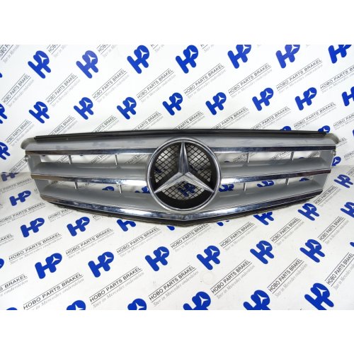 Grille C-klasse w204 Avantgarde - A2048800023 - A2048800023