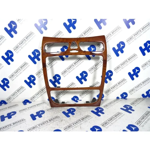 Middenconsole sierlijst A 209 680 2339 - A2096802339 - A2096802339