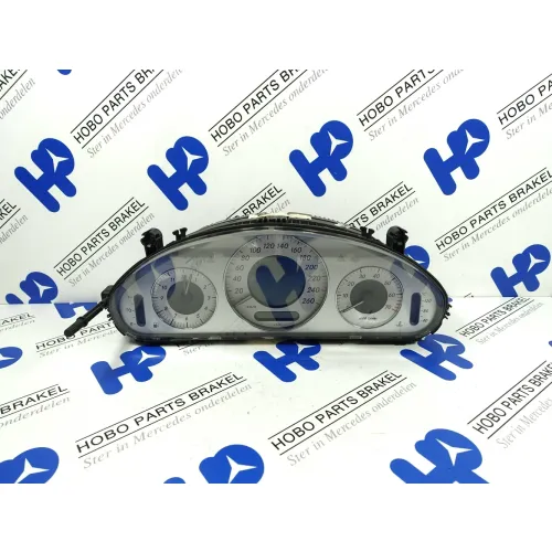 Instrumentenpaneel A 211 540 7147 - A2115407147 - A2115407147