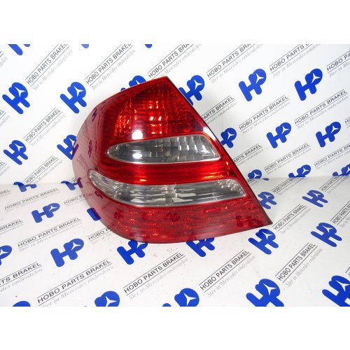 Achterlicht E-klasse w211 Classic / Elegance Links. - A2118200364 - A2118200364