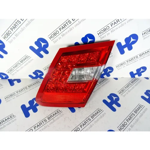 Achterlicht E-klasse w212 Achterklep Rechts - A2128200864 - A2128200864