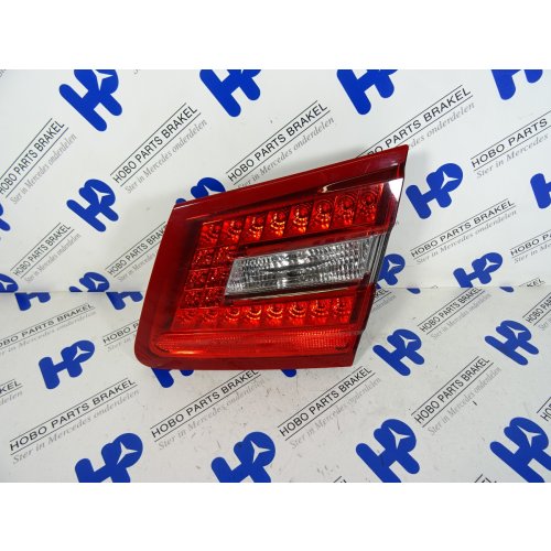 Achterlicht E-klasse w212 Achterklep Combi Rechts - A2128201064 - A2128201064