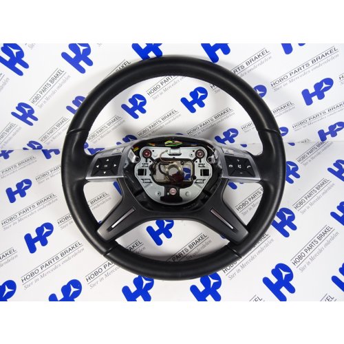 Steering wheel C-class w204 Facelift - A2464605203 9e38 - A2464605203-9E38