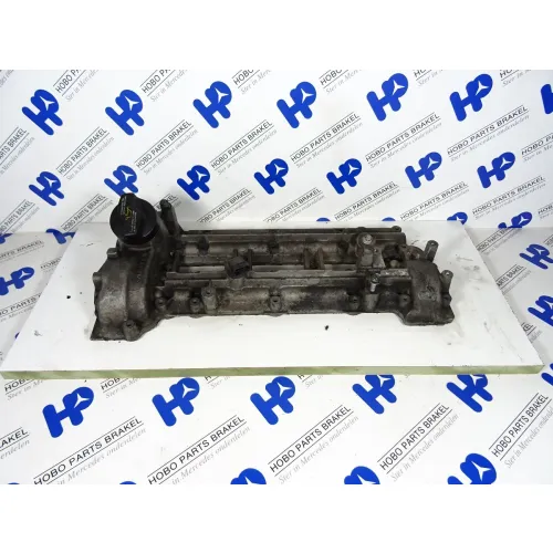 Valve cover A 642 010 1130* - A6420101130 - A6420101130