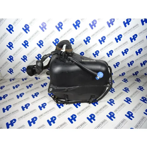 AdBlue brandstoftank A 906 470 1815 - A9064701815 - A9064701815