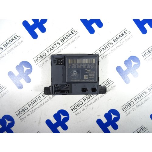 Deur module A 906 820 3926* LV/RV - A9068203926 - A9068203926