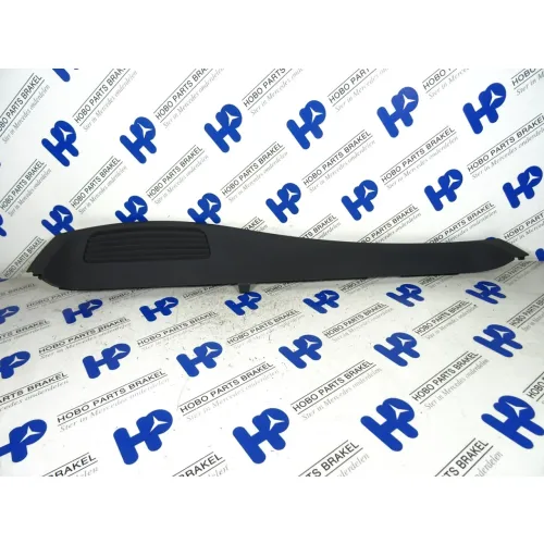 Dashboard sierlijst A 221 689 0908 - Article 13699 1 - A2216890908
