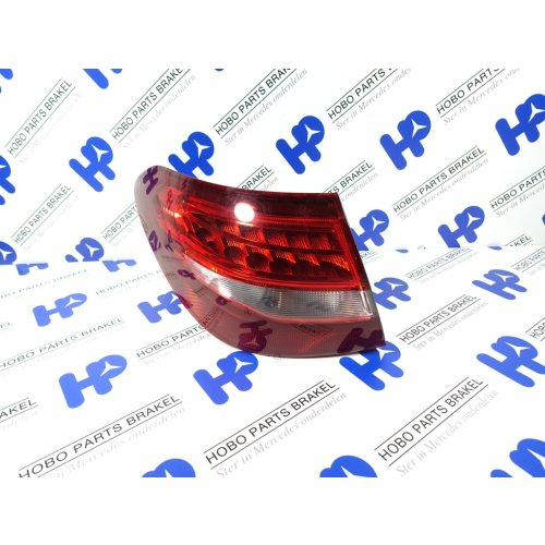 Achterlicht C-klasse w205 Combi Links - Article 13726 1 - A2059060557