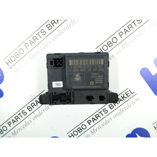 Deur module A 906 820 0226 LV/RV - Article 13991 1 - A9068200226
