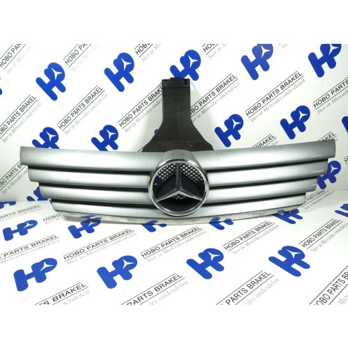 Grille C-klasse w203 Sportcoupe. - Article 14757 1 - A2038800383