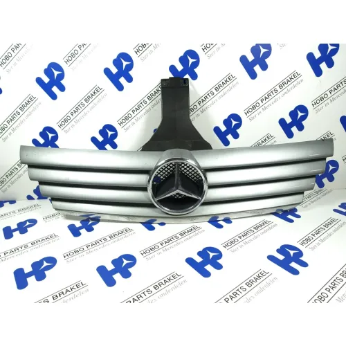 Grille C-klasse w203 Sportcoupe. - Article 14757 1 - A2038800383