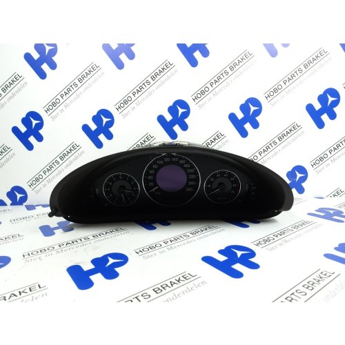 Instrumentenpaneel A 209 540 3111 - Article 15099 1 - A2095403111