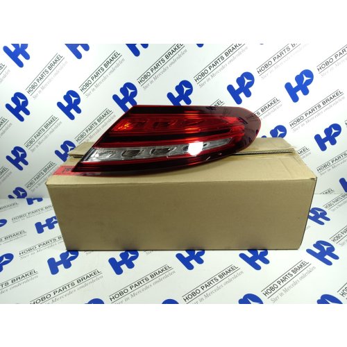 Achterlicht C-klasse w205 Coup&eacute;/Cabrio LED Rechts (Nieuw) - Article 15415 1 - A2059063005-N