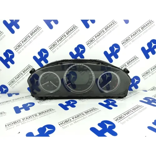 Instrumentenpaneel A 204 540 3648 - Article 15515 1 - A2045403648