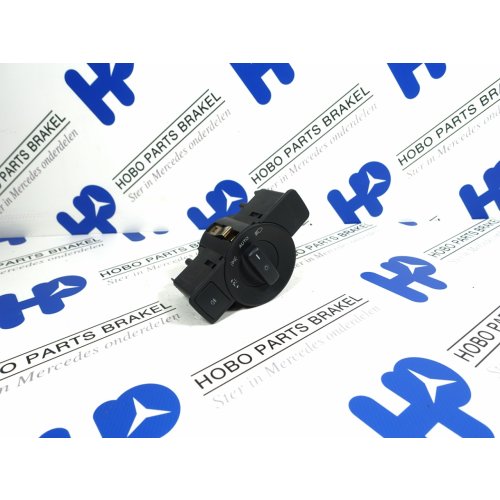 Lichtschakelaar A 246 905 0250 - Article 15759 1 - A2469050250