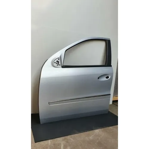 Portier linksvoor Mercedes ML-klasse w164 (P008) - Article 15772 2 - P008