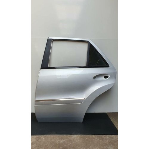 Portier linksachter Mercedes ML-klasse w164 (P009) - Article 15773 1 - P009