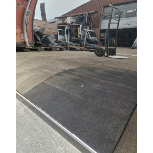 Door front right Mercedes C-class w204 (P058) - Article 15819 2 - P058