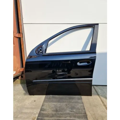 Door front left Mercedes ML-class w164 (P059) - Article 15820 1 - P059