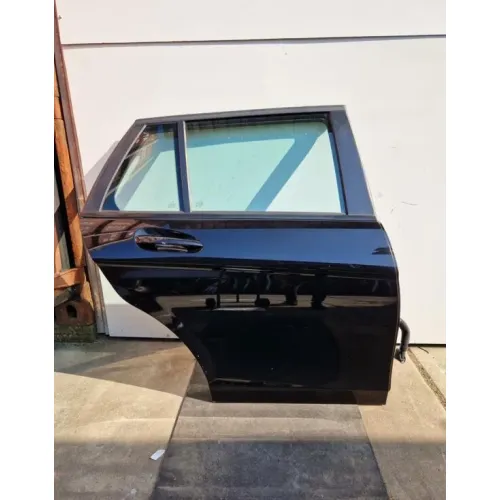 Door rear right Mercedes C-class s204 Combi (P070) - Article 15831 1 - P070