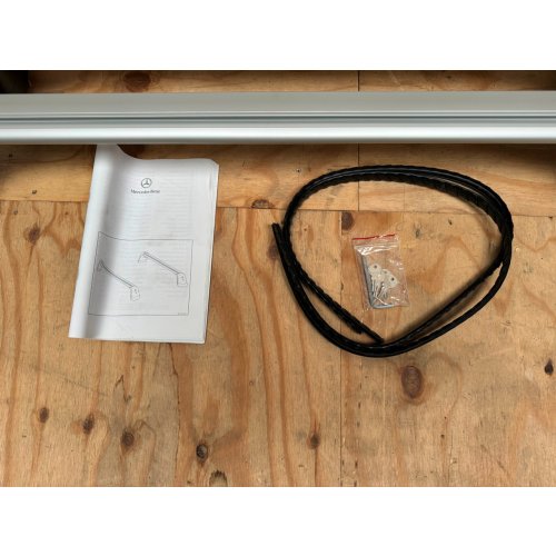 Dakdrager Set A-klasse w177 OE (Nieuw) - Article 15846 4 - A1778900500-N