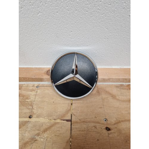 Embleem achter Mercedes Sprinter (Nieuw) - Article 16056 1 - 12120510