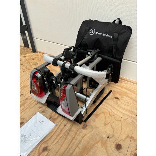 Fietsendrager NIEUW OE Mercedes opvouwbaar / 3 fietsen - Article 16069 9 - A0008901800