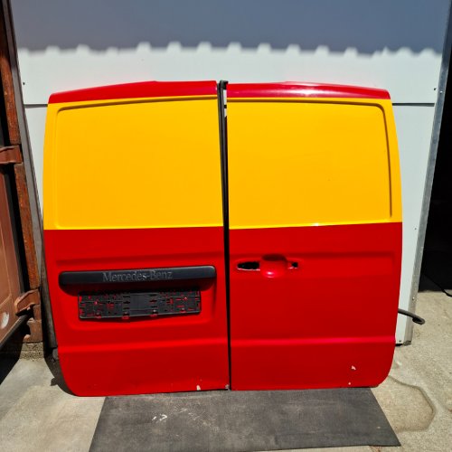 Achterdeur links en rechts Mercedes Vito w639 Rood/Geel - Article 16128 1 - HPB0054